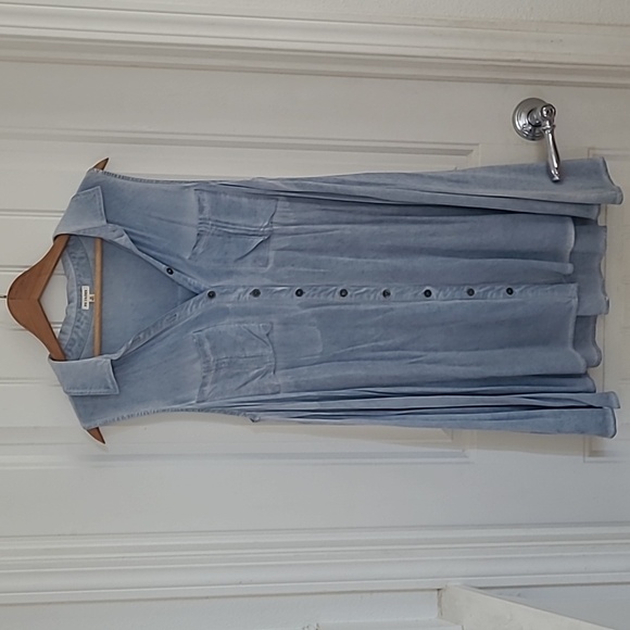 En Creme Mini Dress - Picture 1 of 6